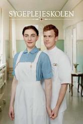 Смотреть онлайн Школа медсестёр (2018)
