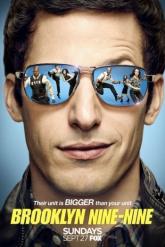 Смотреть онлайн Бруклин 9-9 (2013)